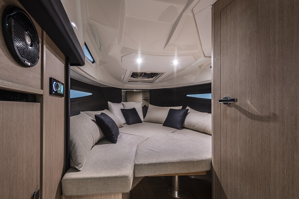 Cranchi E30 Endurance | Cranchi Yachts